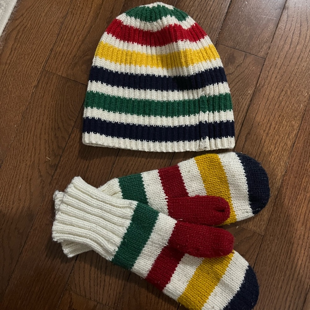 Iconic Hudson’s Bay Company Striped Knit Hat and Mittens Set womens
